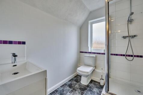 15 Sutton Rd Oundle-19.jpg
