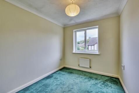 15 Sutton Rd Oundle-26.jpg