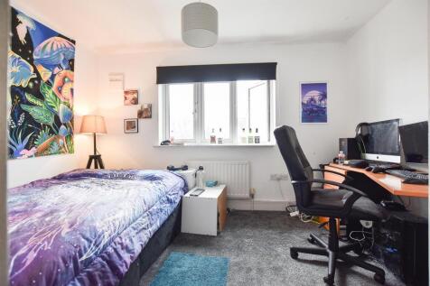 Bedroom 2.jpg