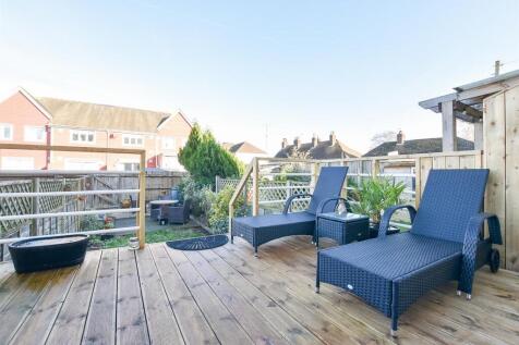 Raised Decking..jpg