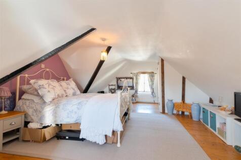 Bedroom 2.jpg