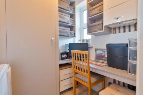 Holtye Crescent, Maidstone47.jpg
