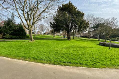 Brenchley GardensUntitled-31.jpg