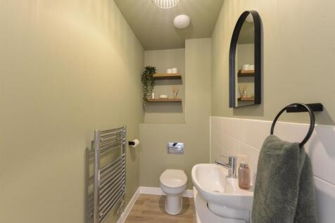 Greystone Square3.jpg