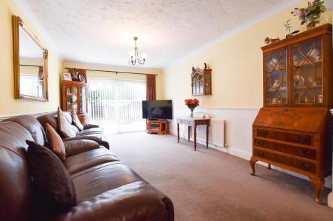 Living Room.jpg
