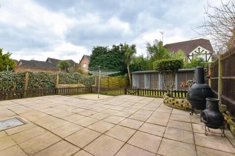 Rear Garden..jpg