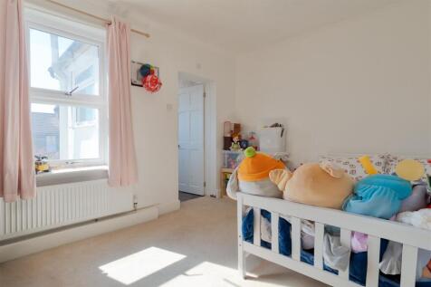 Bedroom.jpg