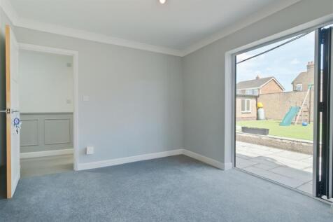 # Bedroom - Garden Room.jpg