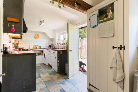 Abbey Gate Cottages, Sandling32.jpg