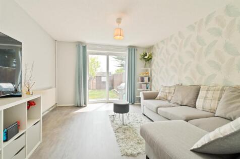 Living Room.jpg