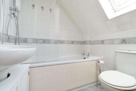 Bathroom.jpg