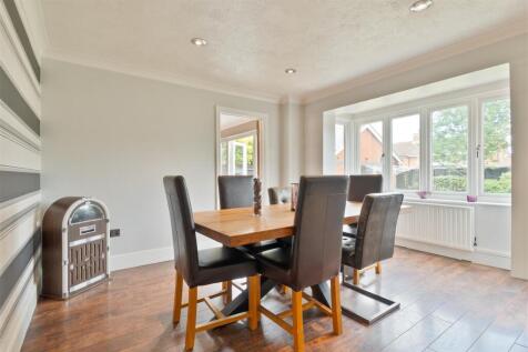 Dining Room.jpg