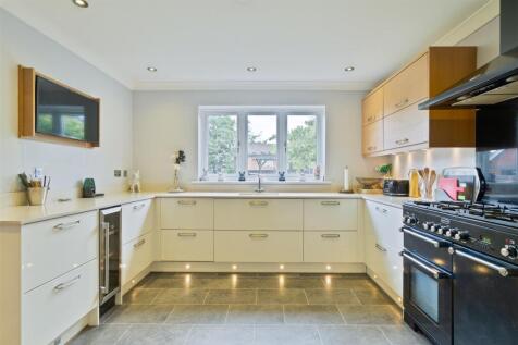 Kitchen.jpg