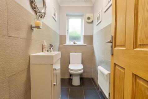 Cloakroom.jpg