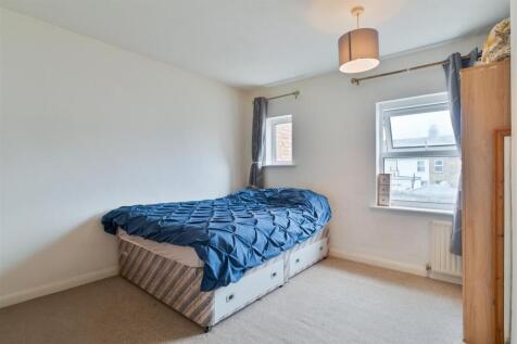 Bedroom.jpg