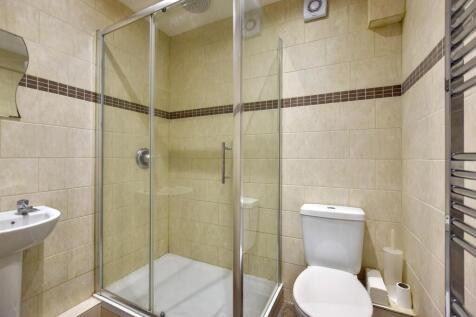 Shower Room.JPG