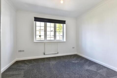 Bedroom.JPG