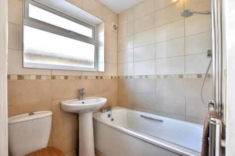 Bathroom.jpg