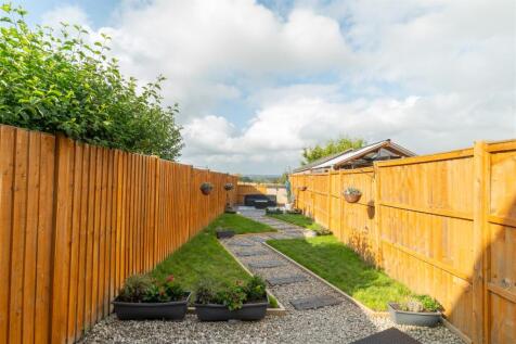 Rear Garden.jpg