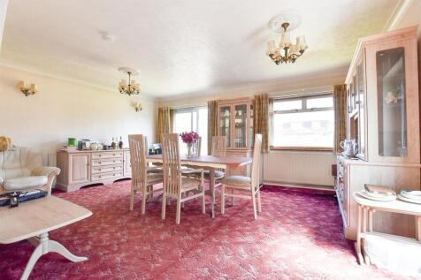 Dining Area.jpg