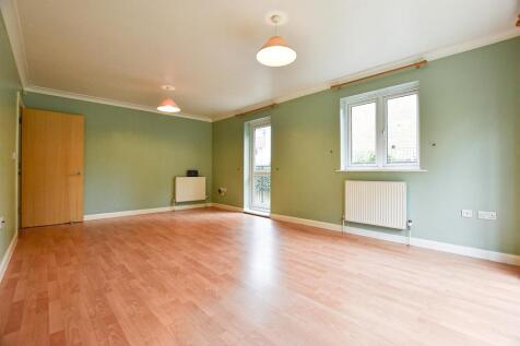 Living Room - 2.jpg