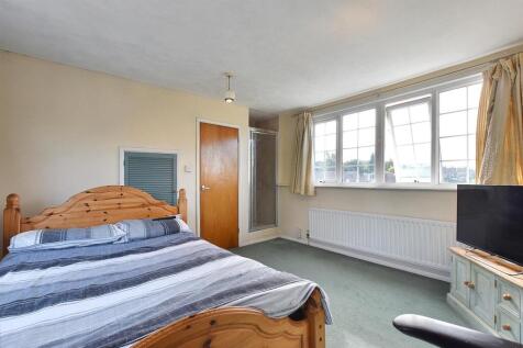 ## Bedroom 1.jpg