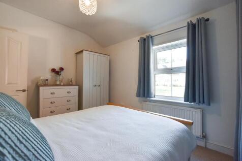 Bedroom 1..jpg