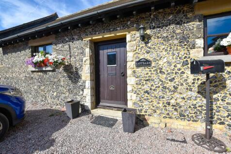 # East Barn.jpg