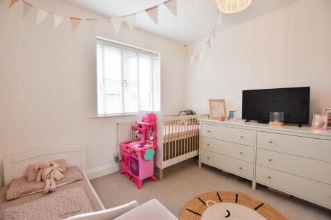 Bedroom 2..jpg