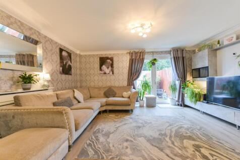 Cronin Close, Larkfield5.jpg