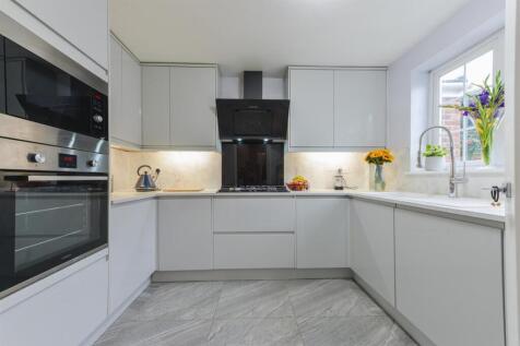 Cronin Close, Larkfield7.jpg