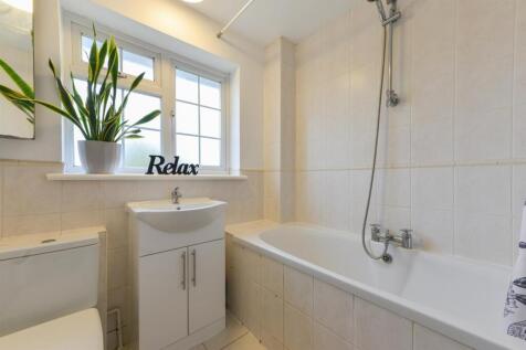 Cronin Close, Larkfield18.jpg