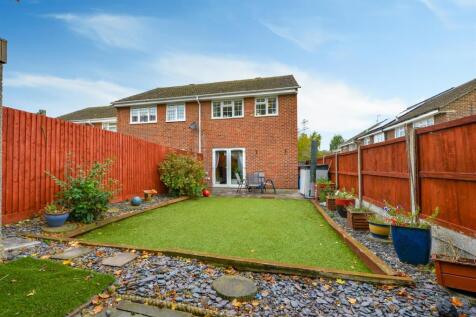 Cronin Close, Larkfield9.jpg