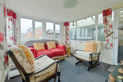 Mackenders Lane, Eccles25.jpg