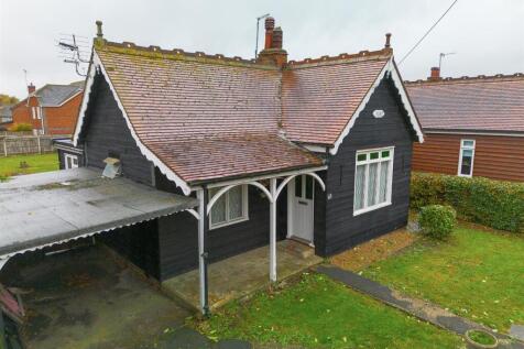 Mackenders Lane, Eccles1.jpg