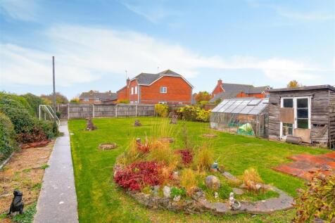 Mackenders Lane, Eccles35.jpg