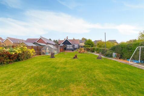 Mackenders Lane, Eccles38.jpg