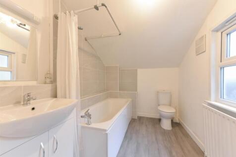 New Road, Ditton14.jpg