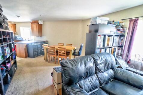 lounge 1