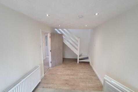 24 Dewhurst Road ...