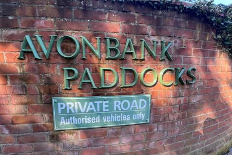 Avonbank Sign.jpg