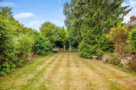 32 Maidenhead Road-19.jpg