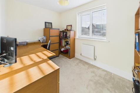 CAM05251G0-PR0092-STILL014 (1).jpg