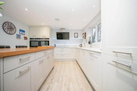 Kitchen 3