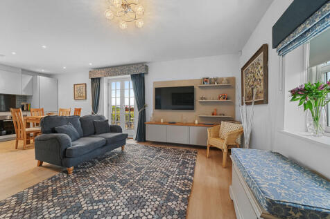 PT-JA-Flat67WestF...