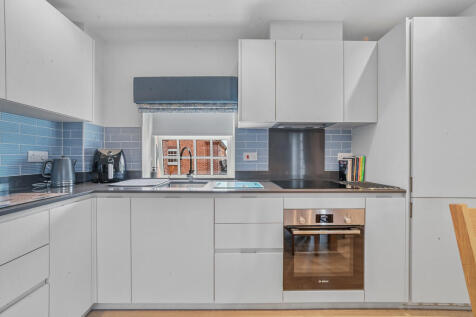 PT-JA-Flat67WestF...