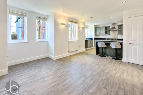 20251006_16270782...