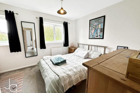 20251004_12371569...