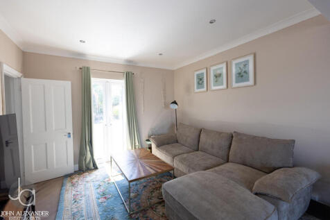 Photo 28-10-2025,...