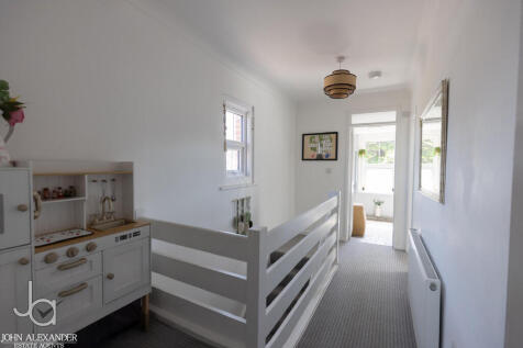 Photo 28-10-2025,...